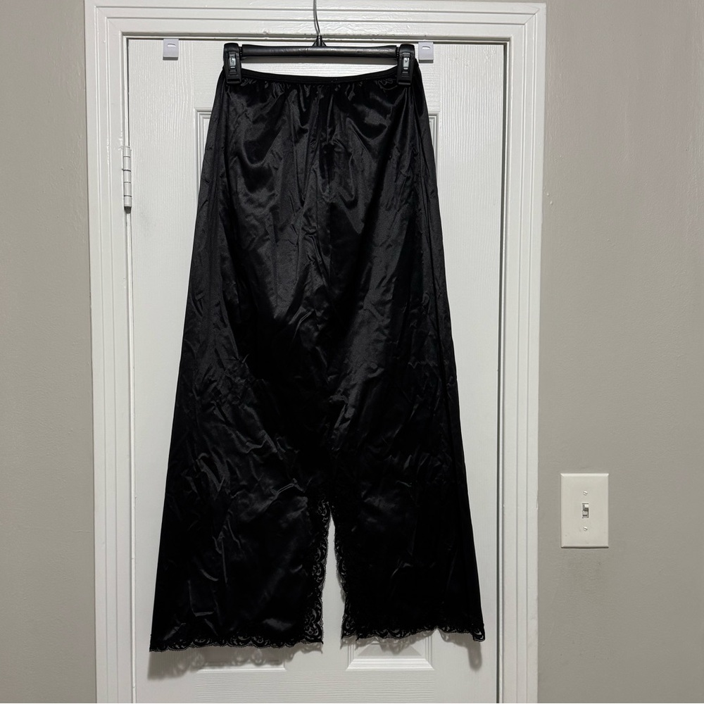 70’s Vintage Wonder Maid Black lace slip